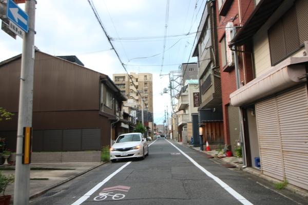柿本町