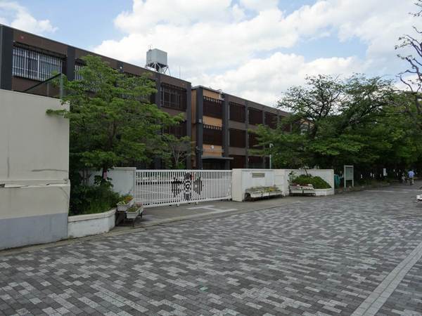 2023年5月改装済み 壬生馬場町(京都市立中京中学校)