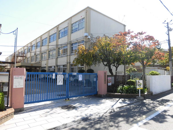山ノ内中畑町(京都市立山ノ内小学校)