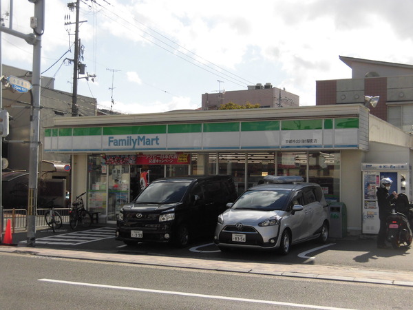 上京区小川通今出川上る京町家(ファミリーマート京都今出川針屋町店)