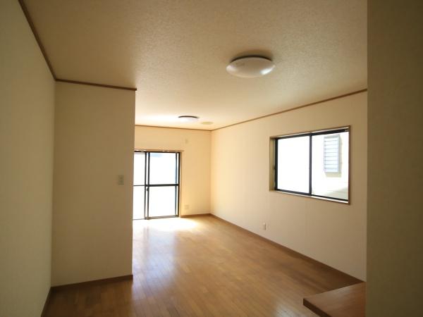 樫原田中町