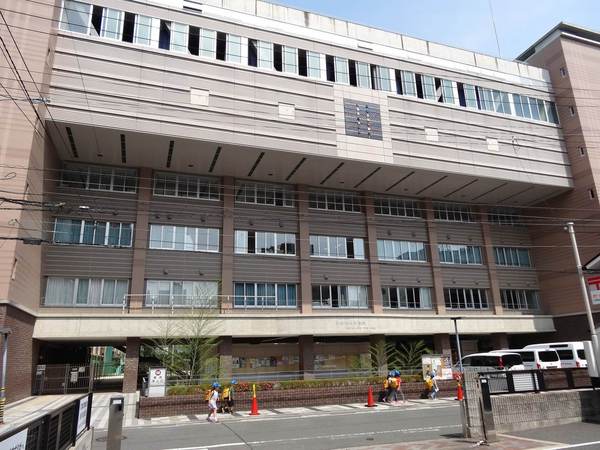 河原町スカイマンション(京都市立京都御池中学校)