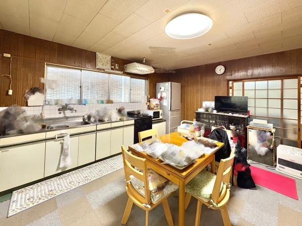 岩倉中町