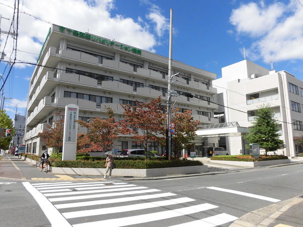 デルフィ西大路(医療法人財団医道会十条武田リハビリテーション病院)
