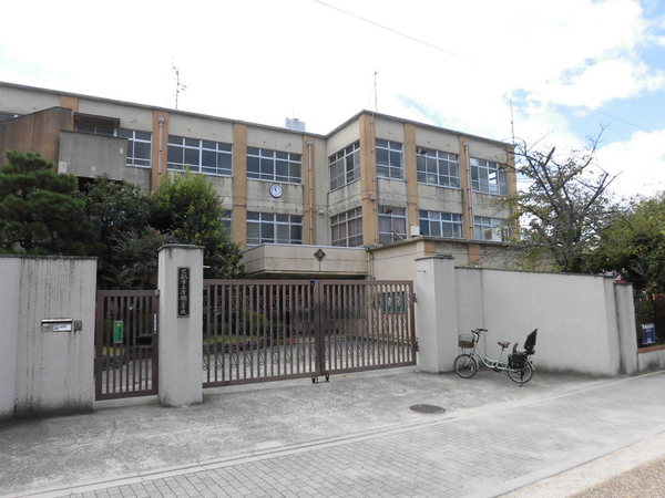 京都市南区唐橋高田町の中古一戸建て(京都市立唐橋小学校)