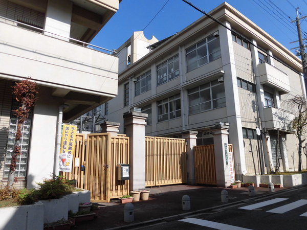 京都市上京区南清水町の土地(京都市立二条城北小学校)
