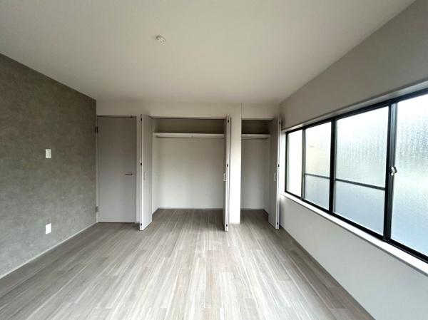 京都市西京区山田久田町の中古一戸建て(収納)