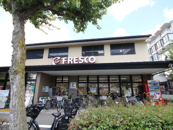 京都市上京区紙屋川町の中古一戸建て(フレスコ北野白梅町店)