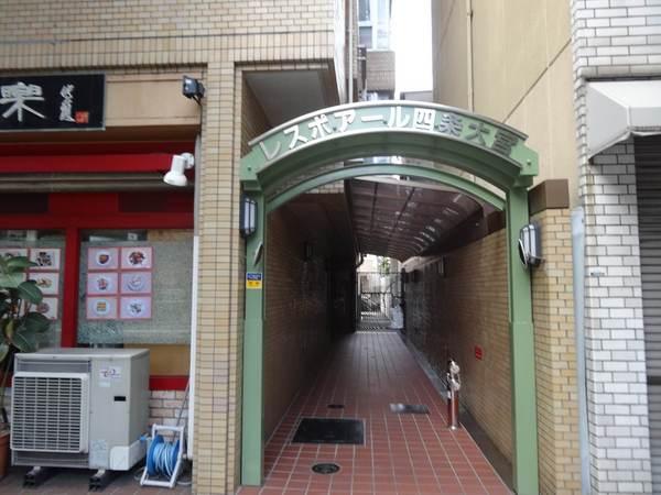 レスポアール四条大宮