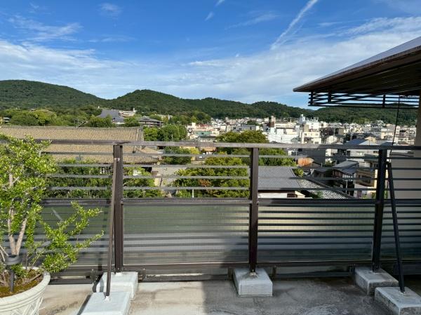 ネオコーポ東山705