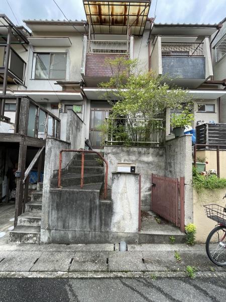 京都市山科区四ノ宮小金塚の中古一戸建て