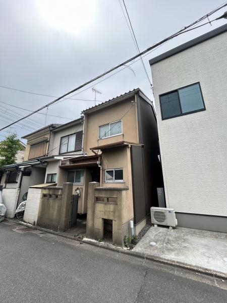京都市南区吉祥院高畑町の中古一戸建て(前面道路含む現地写真)