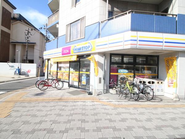 パデシオン京都駅前(ミニストップ七条高倉店)