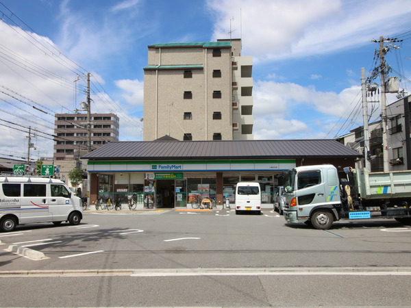 シンフォニー梅小路公園(ファミリーマート七条壬生店)