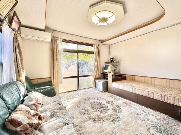 八幡市岩田岩ノ前の中古一戸建て