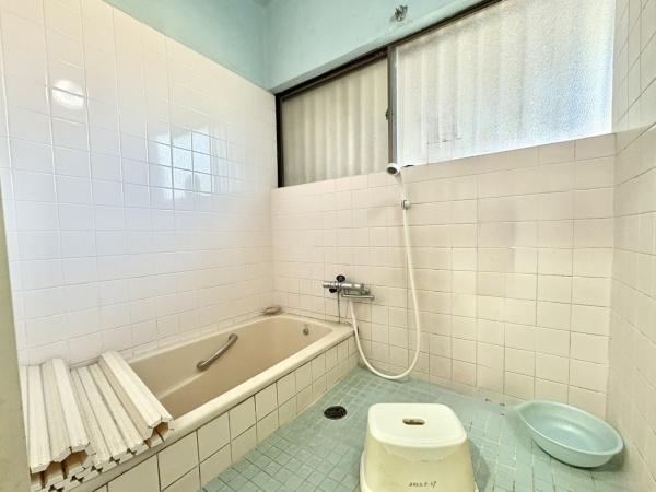 八幡市岩田岩ノ前の中古一戸建て