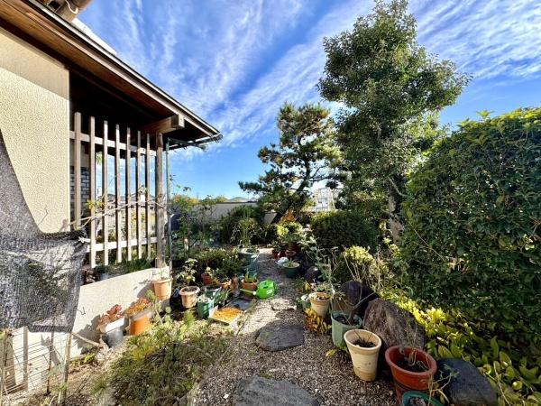 八幡市岩田岩ノ前の中古一戸建て