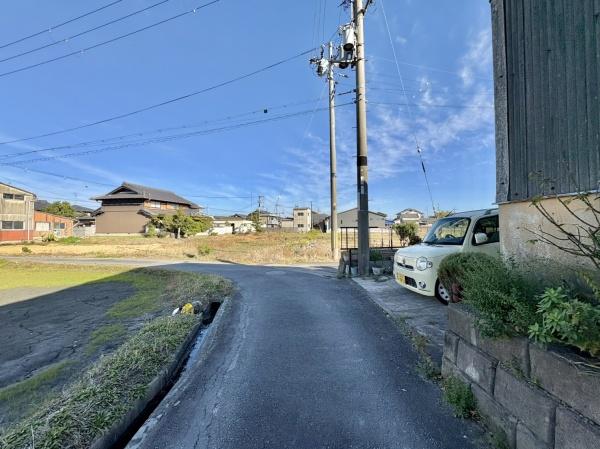 八幡市岩田岩ノ前の中古一戸建て