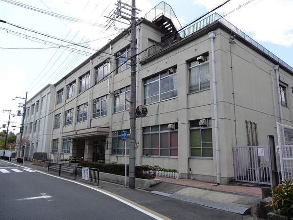 京都市下京区松本町の中古一戸建て(京都市立梅小路小学校)