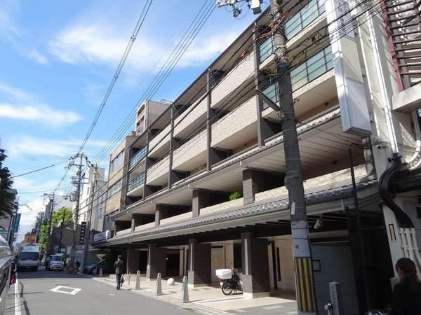 四条烏丸クロスマーク