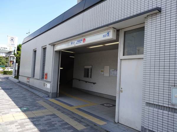 南清水町(二条城前駅(京都地下鉄東西線))