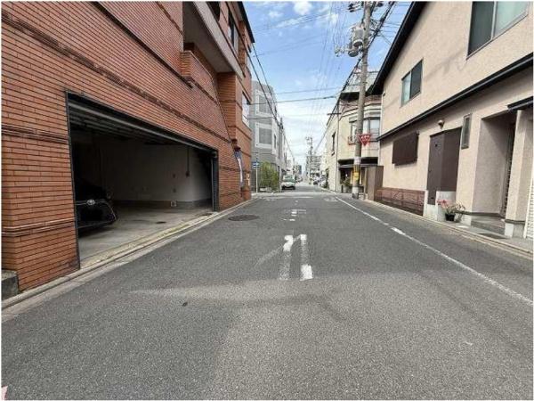 京都市下京区油小路通花屋町下る仏具屋町の中古一戸建て