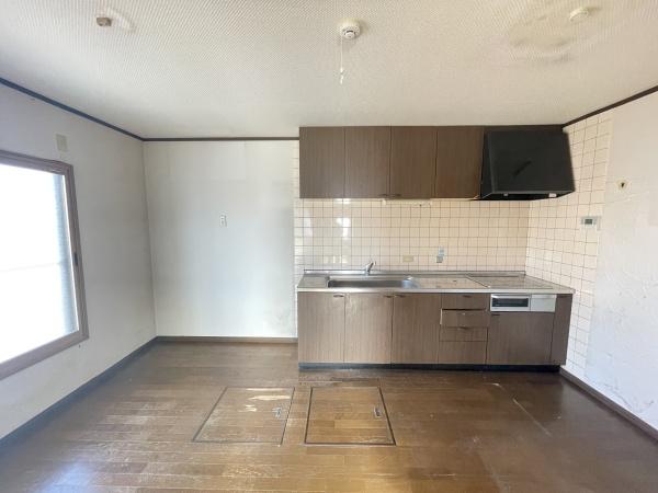 京都市右京区嵯峨野有栖川町の中古一戸建て