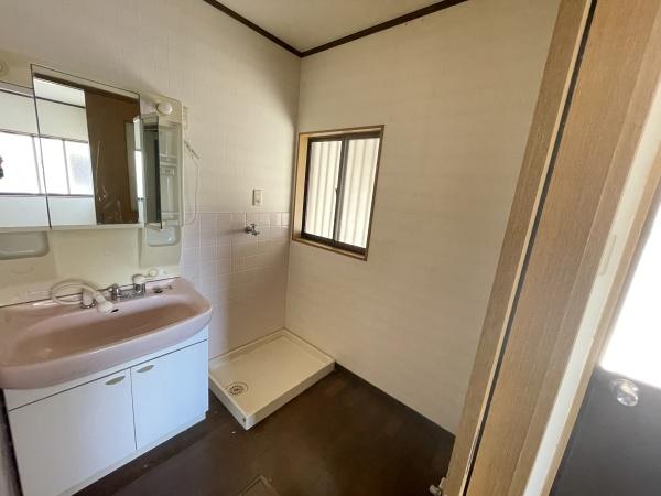 京都市右京区嵯峨野有栖川町の中古一戸建て