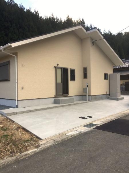 京都市右京区京北周山町河端の中古一戸建