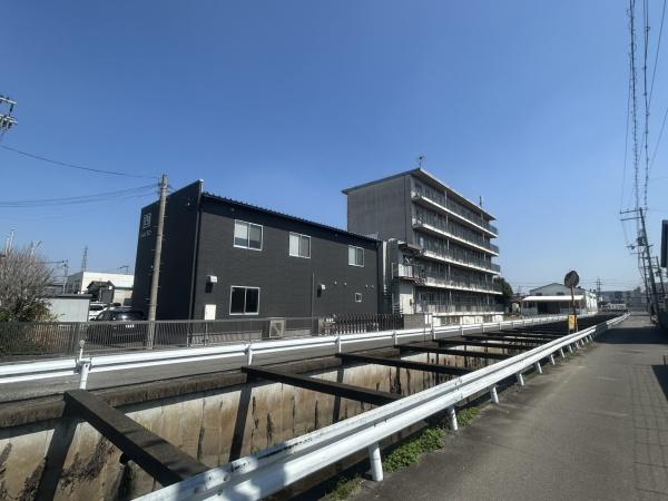 久世郡久御山町野村村東の土地