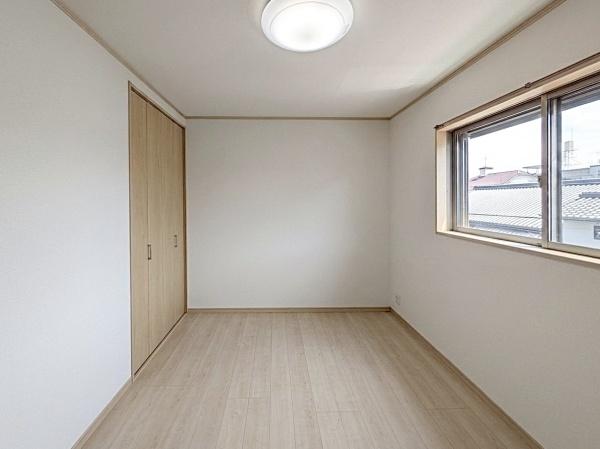 京都市右京区太秦安井北御所町の中古一戸建て