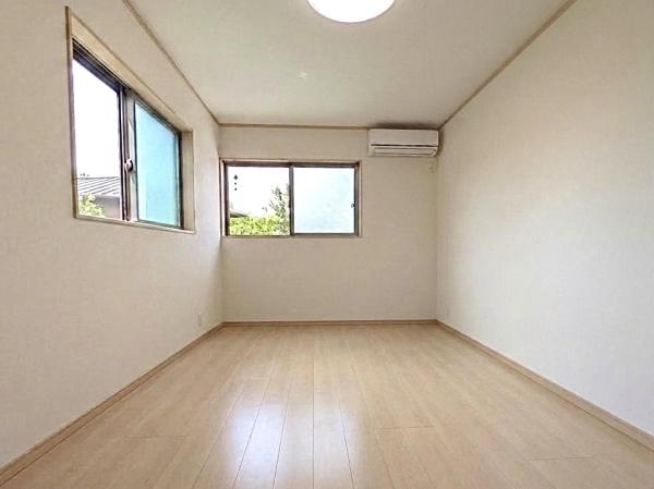 京都市右京区太秦安井北御所町の中古一戸建て