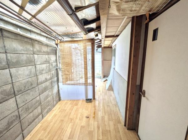 京都市下京区西七条北月読町の中古一戸建て