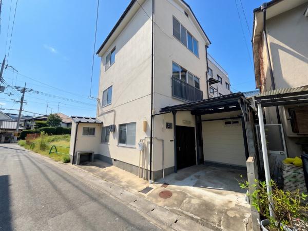 京都市右京区嵯峨野有栖川町の中古一戸建て
