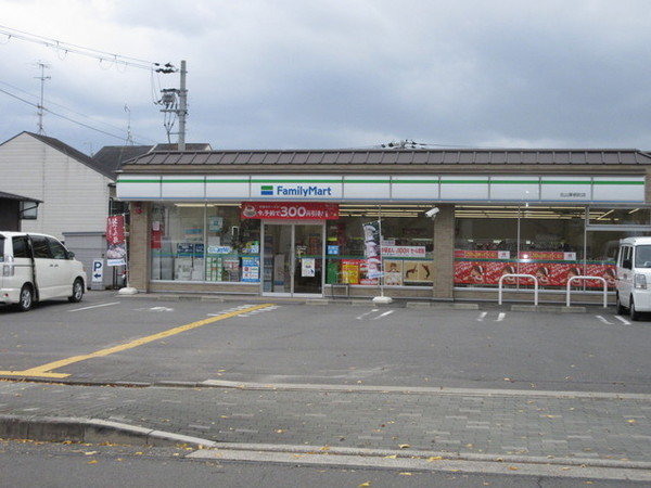 京都市北区紫竹牛若町の土地(ファミリーマート北山栗栖町店)
