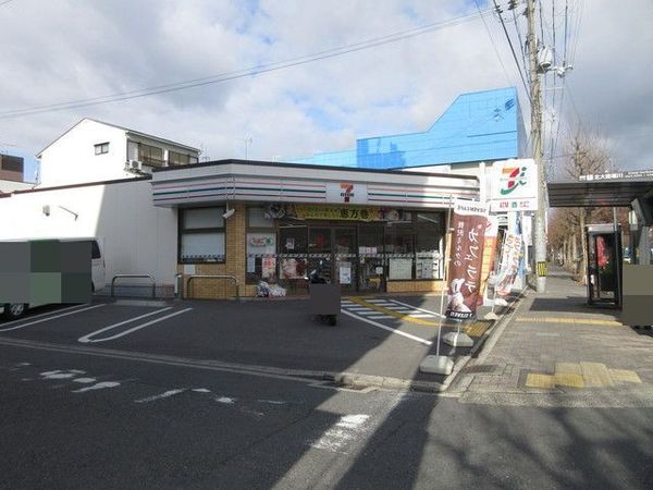 京都市上京区堀川通寺之内上る３丁目上天神町の新築一戸建(セブンイレブン京都堀川北大路店)