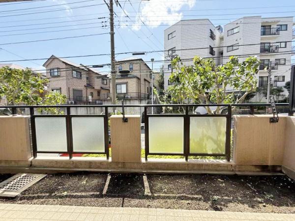 ライオンズヒルズ妙蓮寺