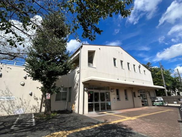 日商岩井方南町マンション(杉並区立方南図書館)