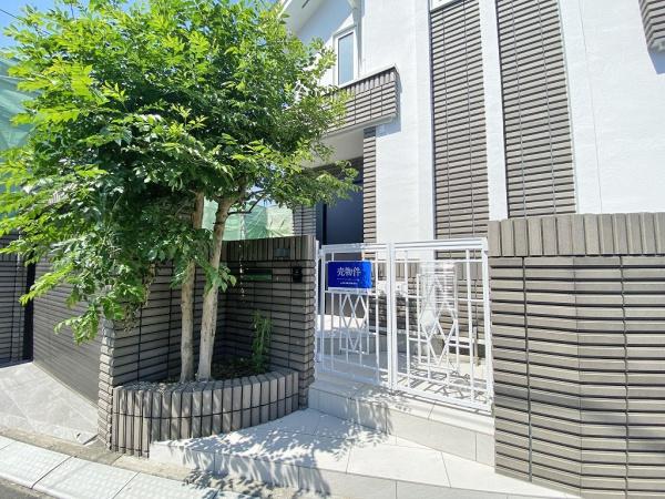 世田谷区成城２丁目の中古一戸建て
