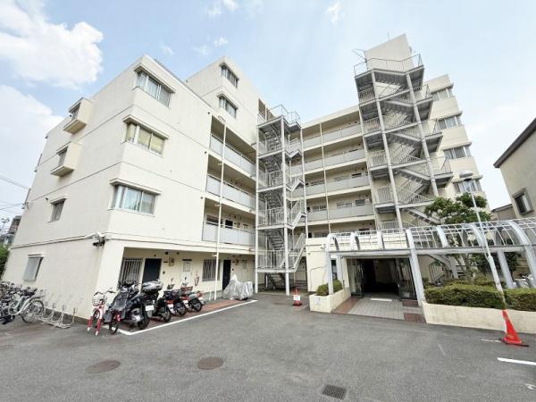 ハイホーム鶴見