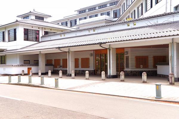ラディエンス小田原本町(小田原市立三の丸小学校)