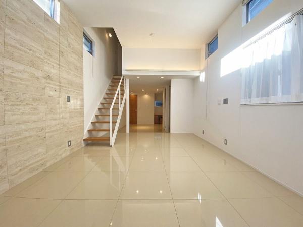 世田谷区上馬３丁目の中古一戸建