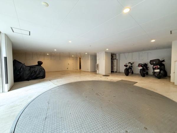 フェニックスヨコハマスクエア