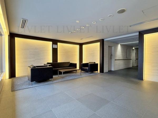 フェニックスヨコハマスクエア