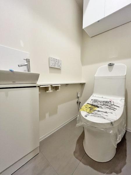 豊栄平町マンション1F