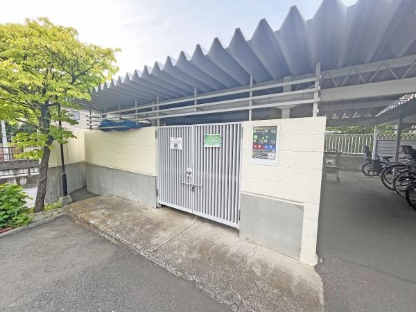 日商岩井大岡山第2マンションB棟