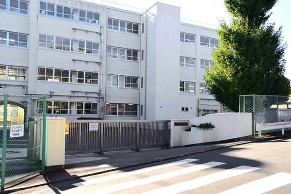 モリスガーデンヒルズ井土ヶ谷(横浜市立南中学校)