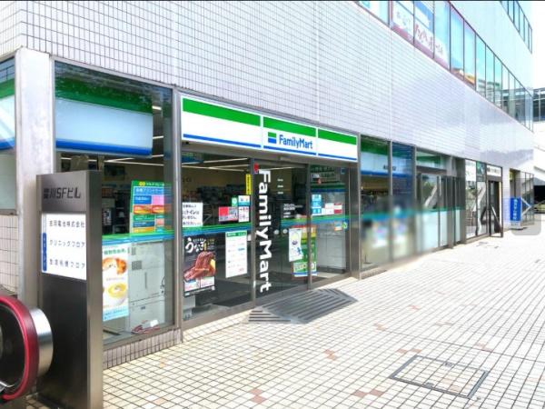 ボナハイツ星川(ファミリーマート横浜星川駅前店)