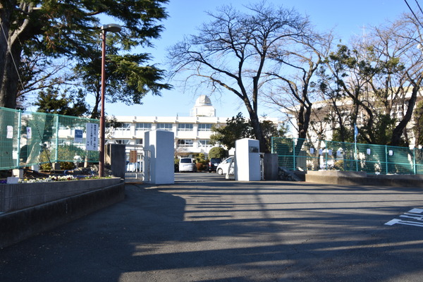 富士市厚原の中古一戸建て(富士市立鷹岡中学校)