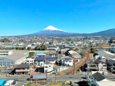エンブルソレア今泉小前